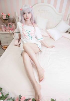 年轻的女友_4K在线观看视频