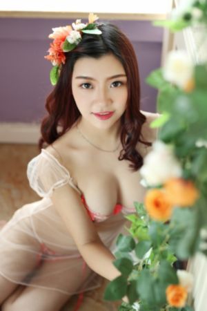 迷人的保姆在线观看免费_HD高清免费观看