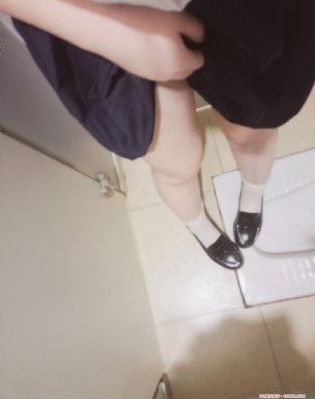 秋霞快播_高清直播在线观看